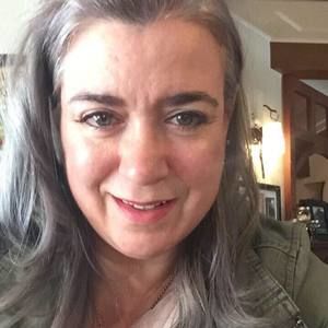 Meet your Posher, Isabel